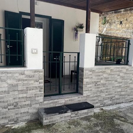 B&B Casa Vacanze Nonna Clara ナポリ エクステリア 写真